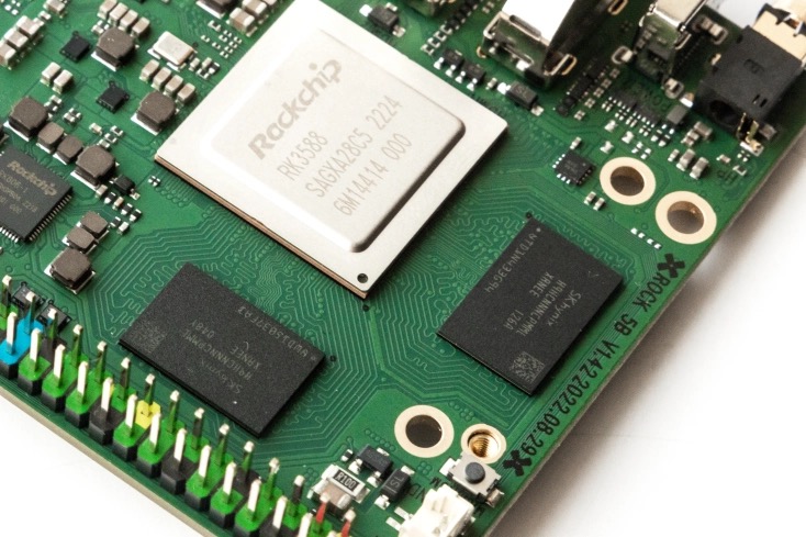 ROCK 5 Model B - 画像 (9)